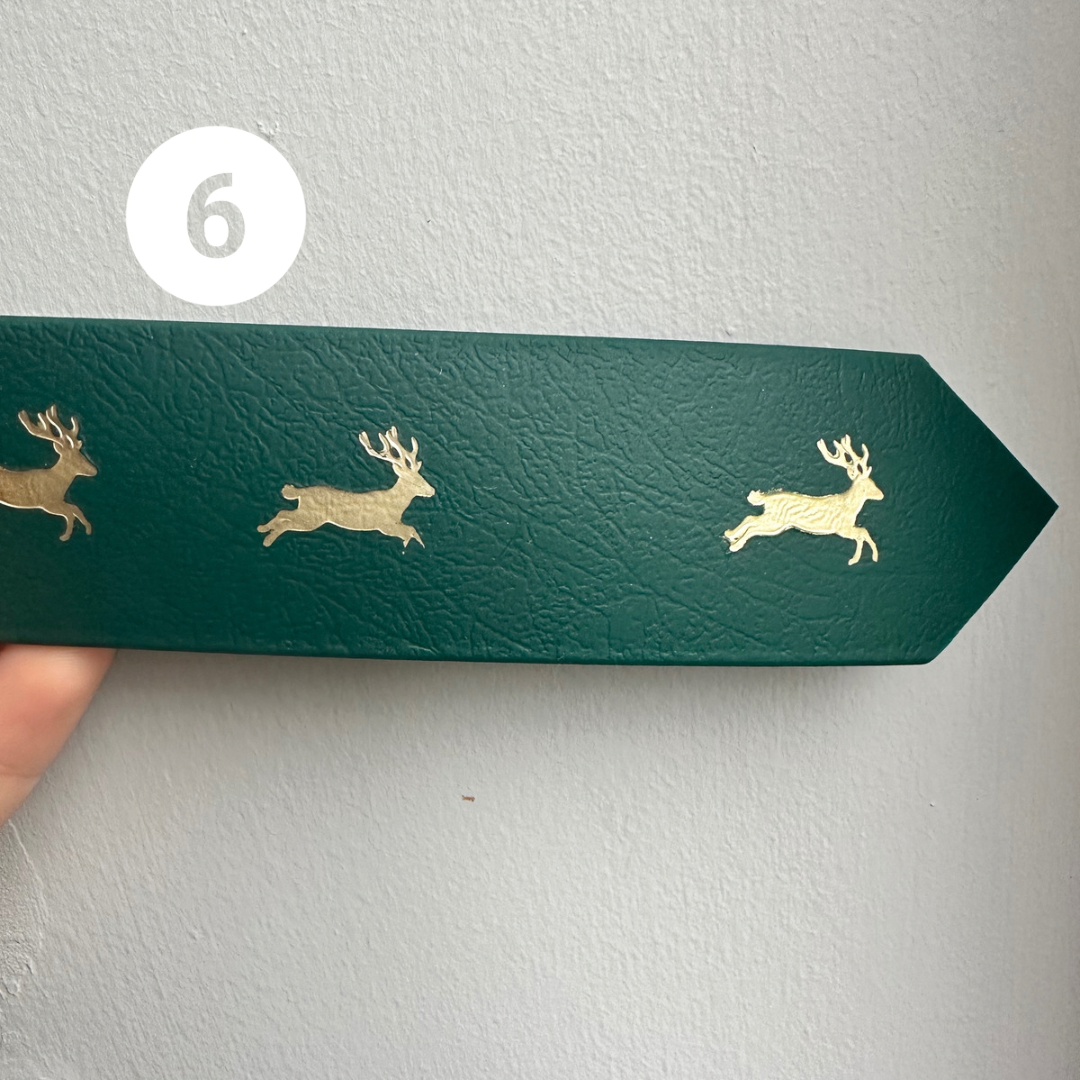 Festive reindeer collars SECONDS