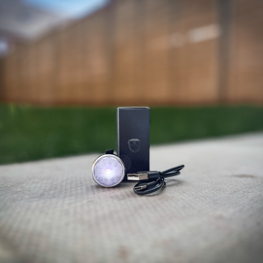 Multicolour dog collar light with charging cable and box