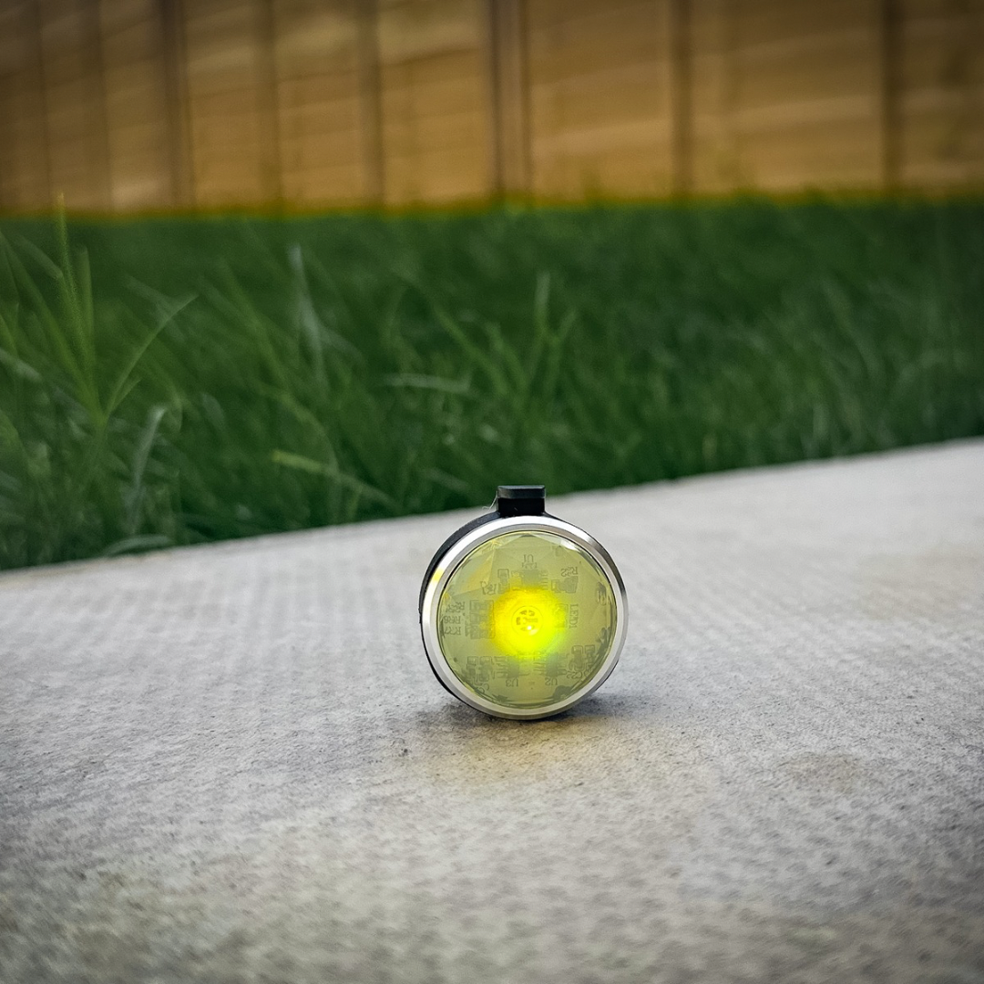 yellow light for pets